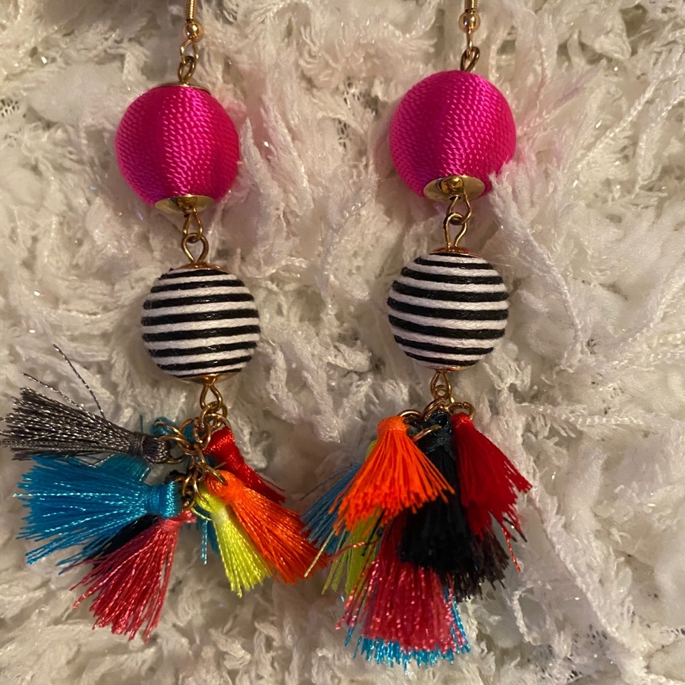 NWT Funky & Fun Bright Colorful Earrings - Picture 4 of 4